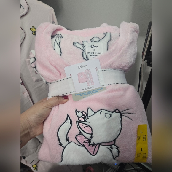 Disney Pink Marie Graphic Pajama Set Primark STAY SASSY - Picture 3 of 4